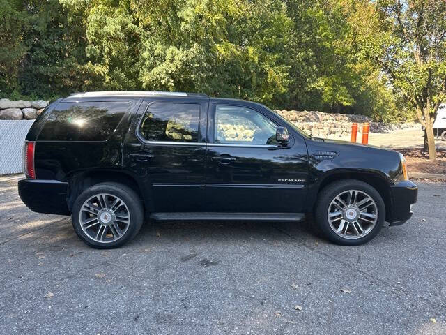 2013 Cadillac Escalade Premium