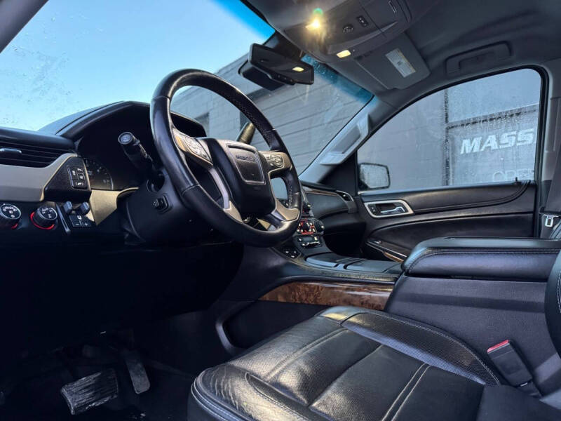 2015 GMC Yukon Denali