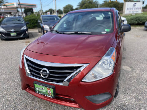 2015 Nissan Versa 1.6 S Plus