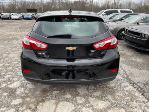 2018 Chevrolet Cruze LT Auto