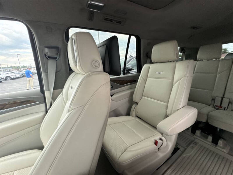 2024 Cadillac Escalade Premium Luxury Platinum