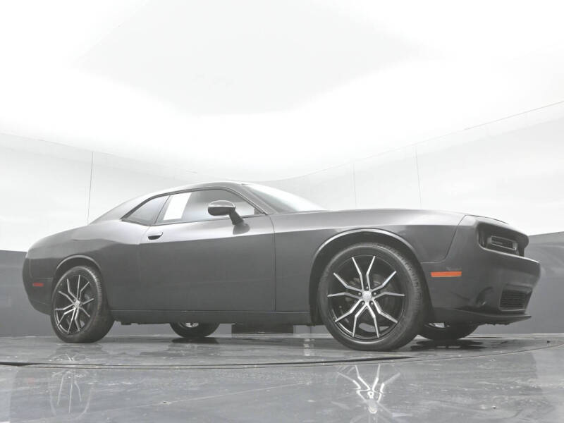 2017 Dodge Challenger SXT