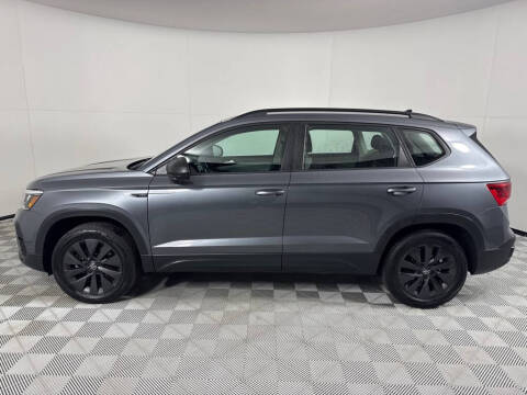 2022 Volkswagen Taos S 4Motion