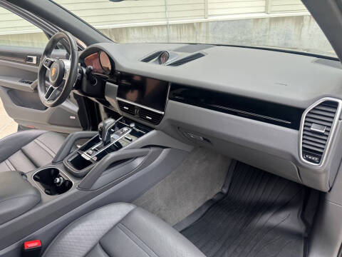 2021 Porsche Cayenne