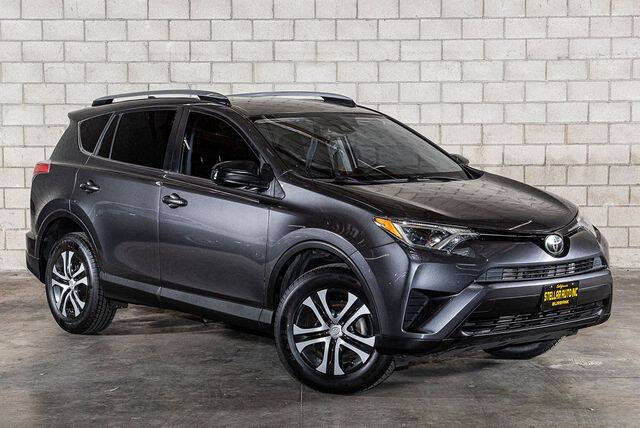 2017 Toyota RAV4 LE