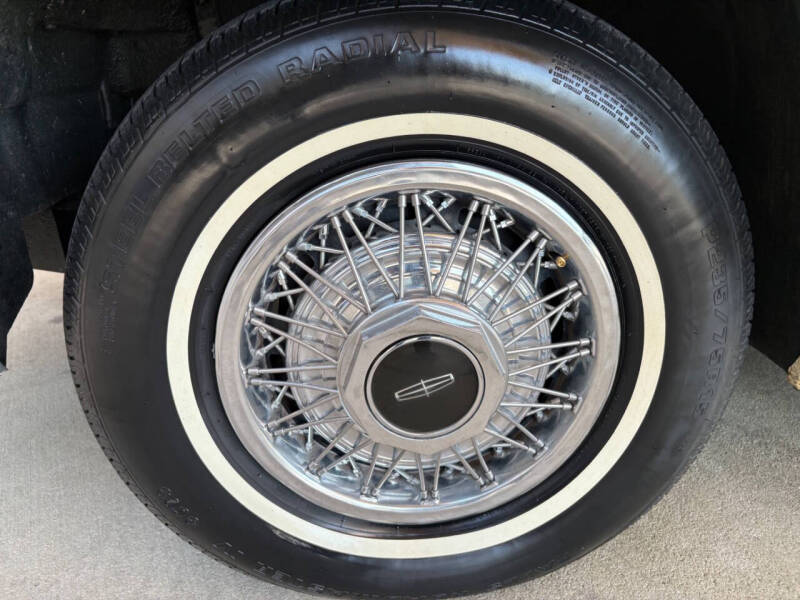 1976 Lincoln Continental