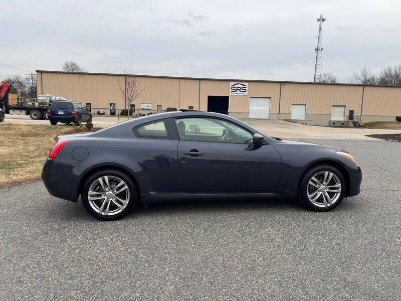 2009 Infiniti G37 Coupe x