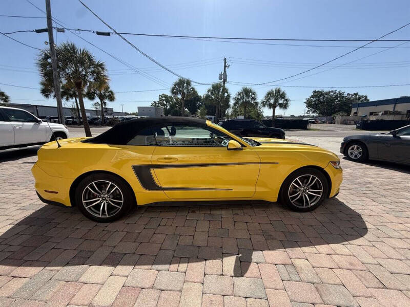 2017 Ford Mustang EcoBoost Premium