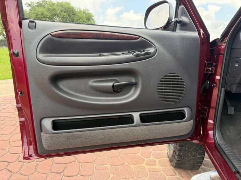 2000 Dodge Ram 2500 SLT
