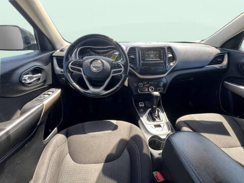 2017 Jeep Cherokee