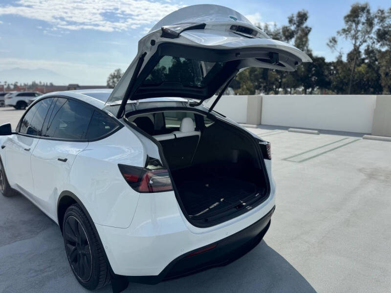 2022 Tesla Model Y Long Range