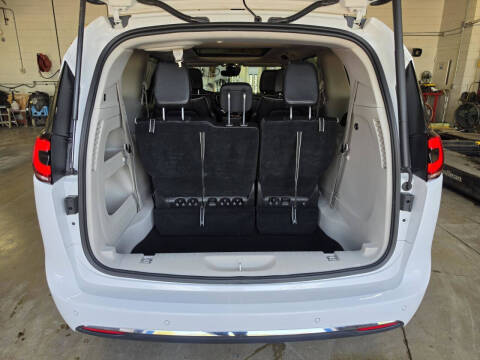 2024 Chrysler Pacifica Limited