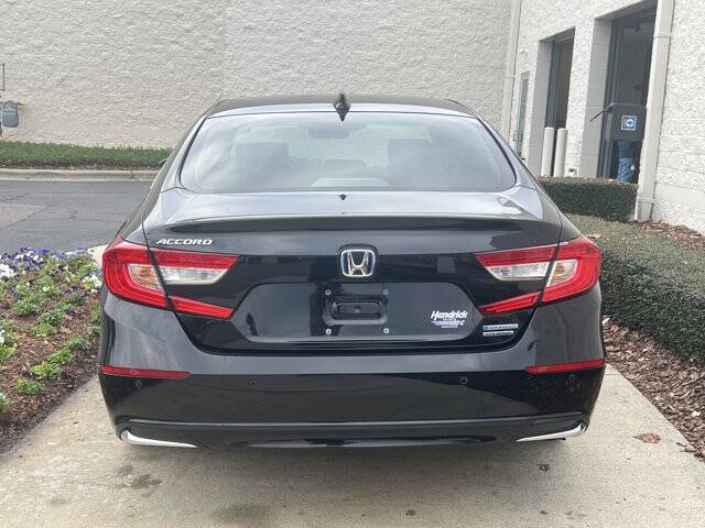 2022 Honda Accord Hybrid Touring
