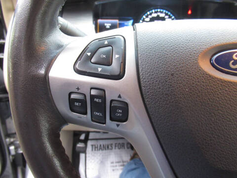 2015 Ford Taurus SEL