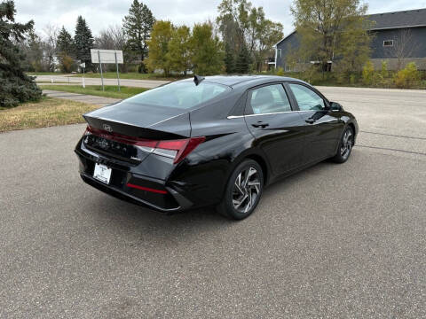 2024 Hyundai Elantra Limited