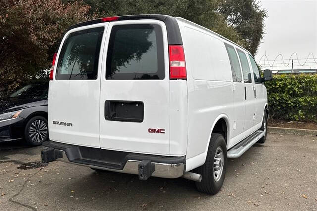 2023 GMC Savana 2500