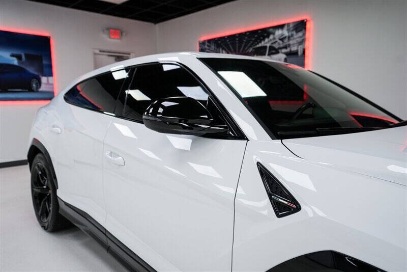 2021 Lamborghini Urus