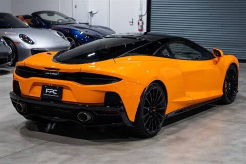 2023 McLaren GT