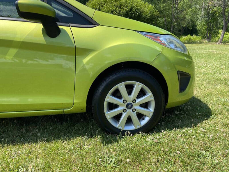 2011 Ford Fiesta SE
