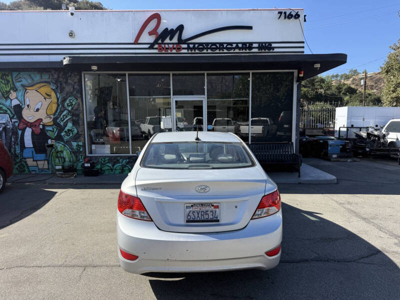 2012 Hyundai Accent GLS