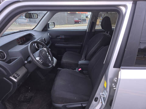 2010 Scion xB
