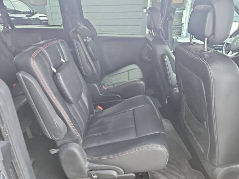 2015 Dodge Grand Caravan R/T