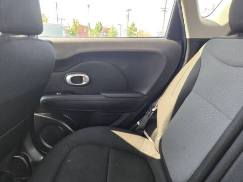 2018 Kia Soul +