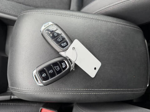 2019 Hyundai Santa Fe SEL 2.4L