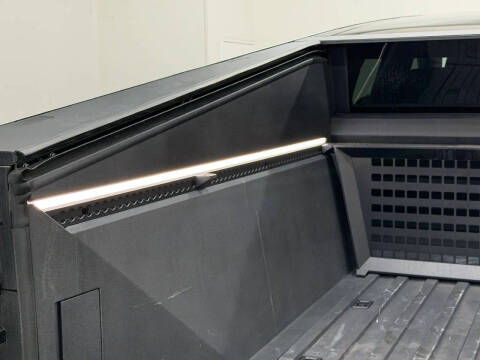 2024 Tesla Cybertruck
