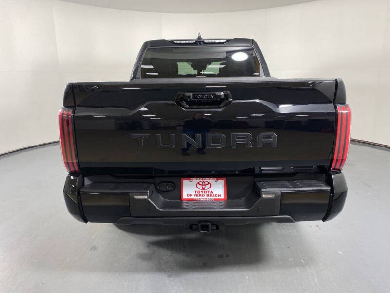 2024 Toyota Tundra Platinum HV