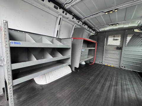 2016 Chevrolet Express 2500