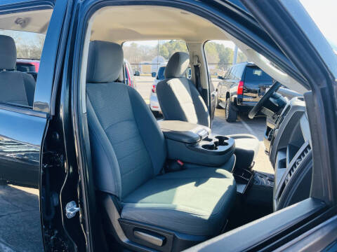 2017 RAM 1500 Express