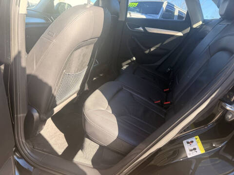 2016 Audi Q3 2.0T quattro Premium Plus