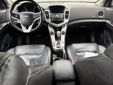 2015 Chevrolet Cruze 2LT Auto