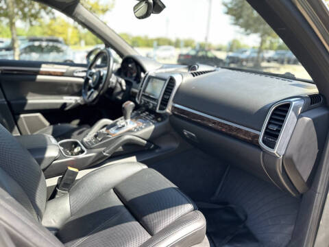 2016 Porsche Cayenne