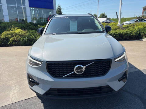 2026 Volvo XC40 B5 Plus