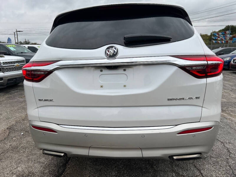 2018 Buick Enclave Avenir