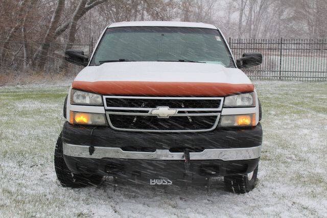 2007 Chevrolet Silverado Classic 2500HD Work photo 8