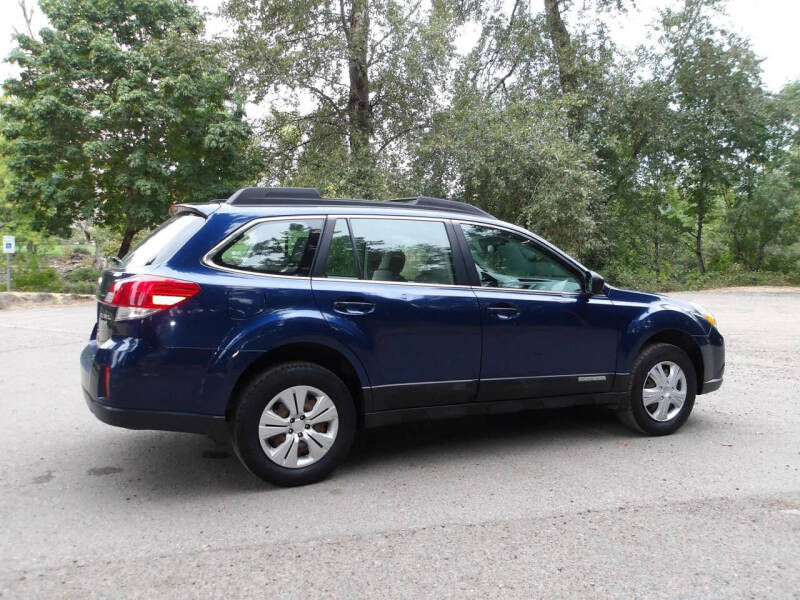 2011 Subaru Outback 2.5i