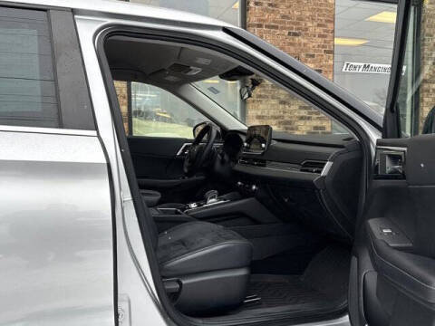 2022 Mitsubishi Outlander SE