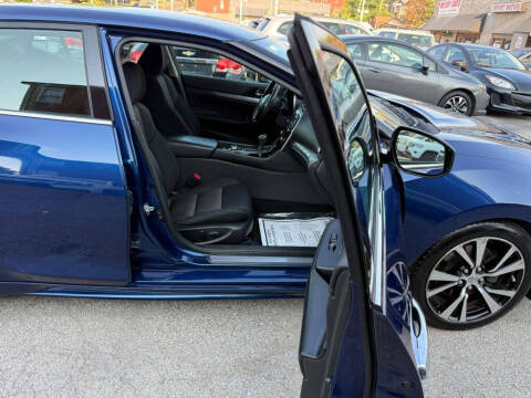 2017 Nissan Maxima