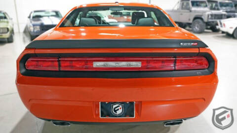 2008 Dodge Challenger SRT8