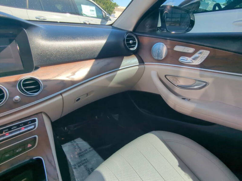 2019 Mercedes-Benz E-Class E 300