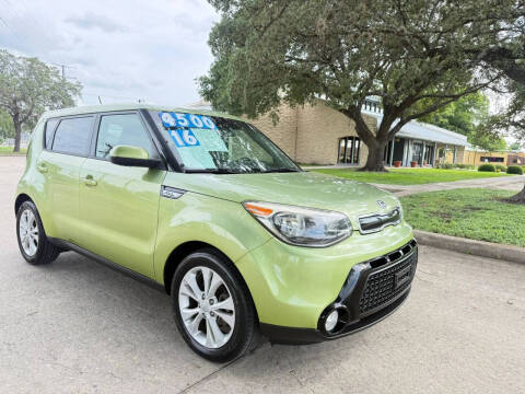 2016 Kia Soul +
