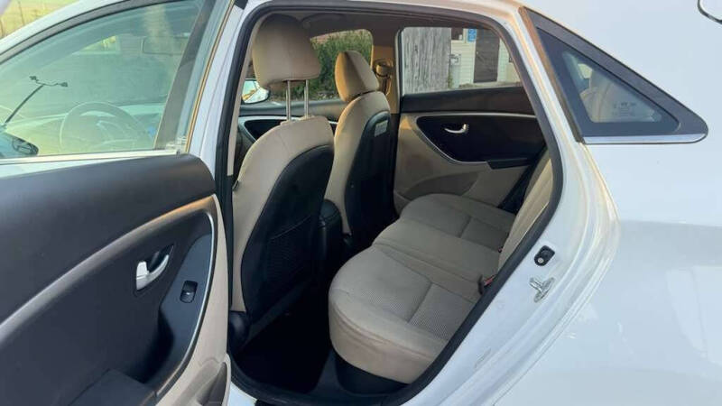 2017 Hyundai Elantra GT