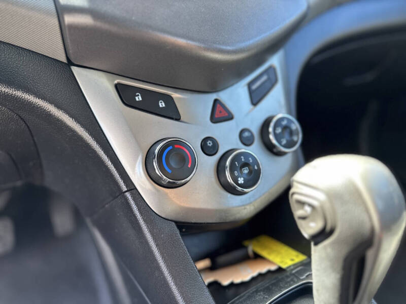2014 Chevrolet Sonic LT Auto