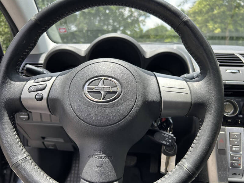 2010 Scion tC