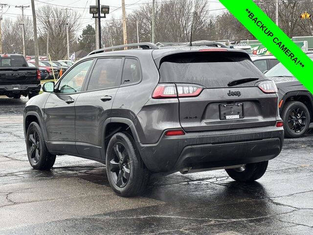 2023 Jeep Cherokee Altitude Lux