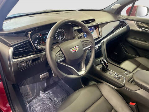 2025 Cadillac XT6 Sport