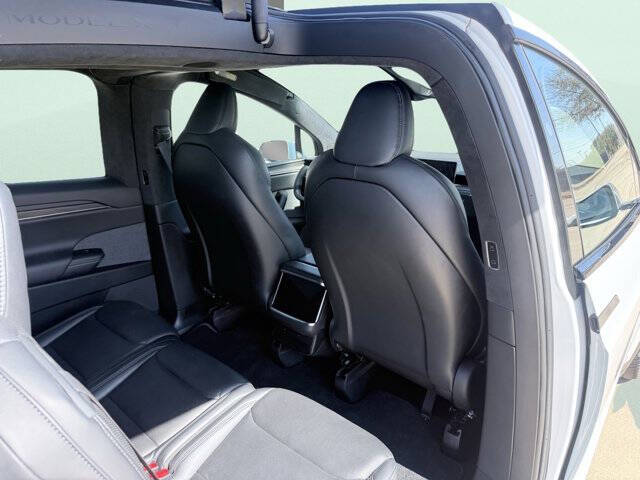 2023 Tesla Model X Standard Range